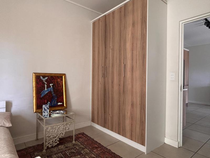 To Let 2 Bedroom Property for Rent in Sandown Western Cape